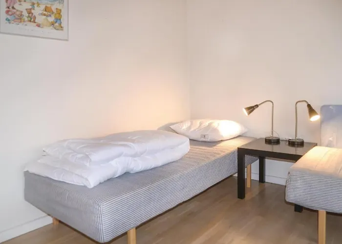 Three-bedroom In 度假居 *